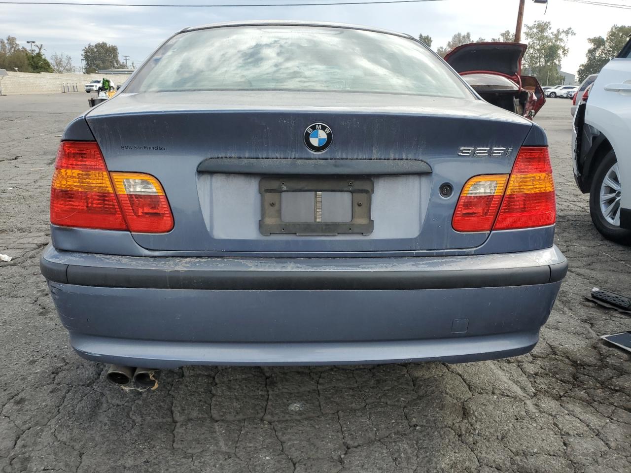 2003 BMW 325 I VIN: WBAAZ33463KP81252 Lot: 85726935