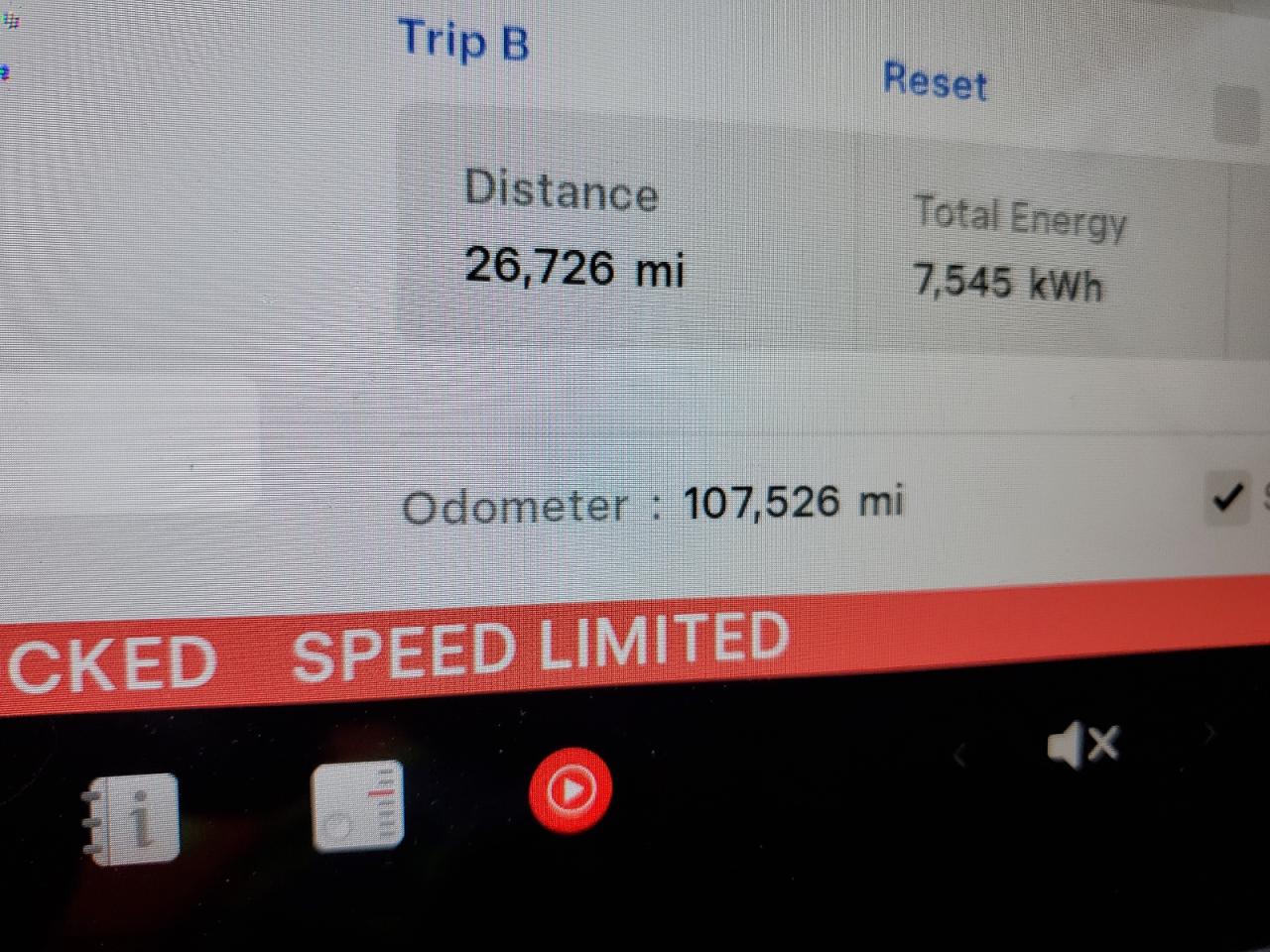 2018 Tesla Model 3 VIN: 5YJ3E1EB2JF128841 Lot: 90827385