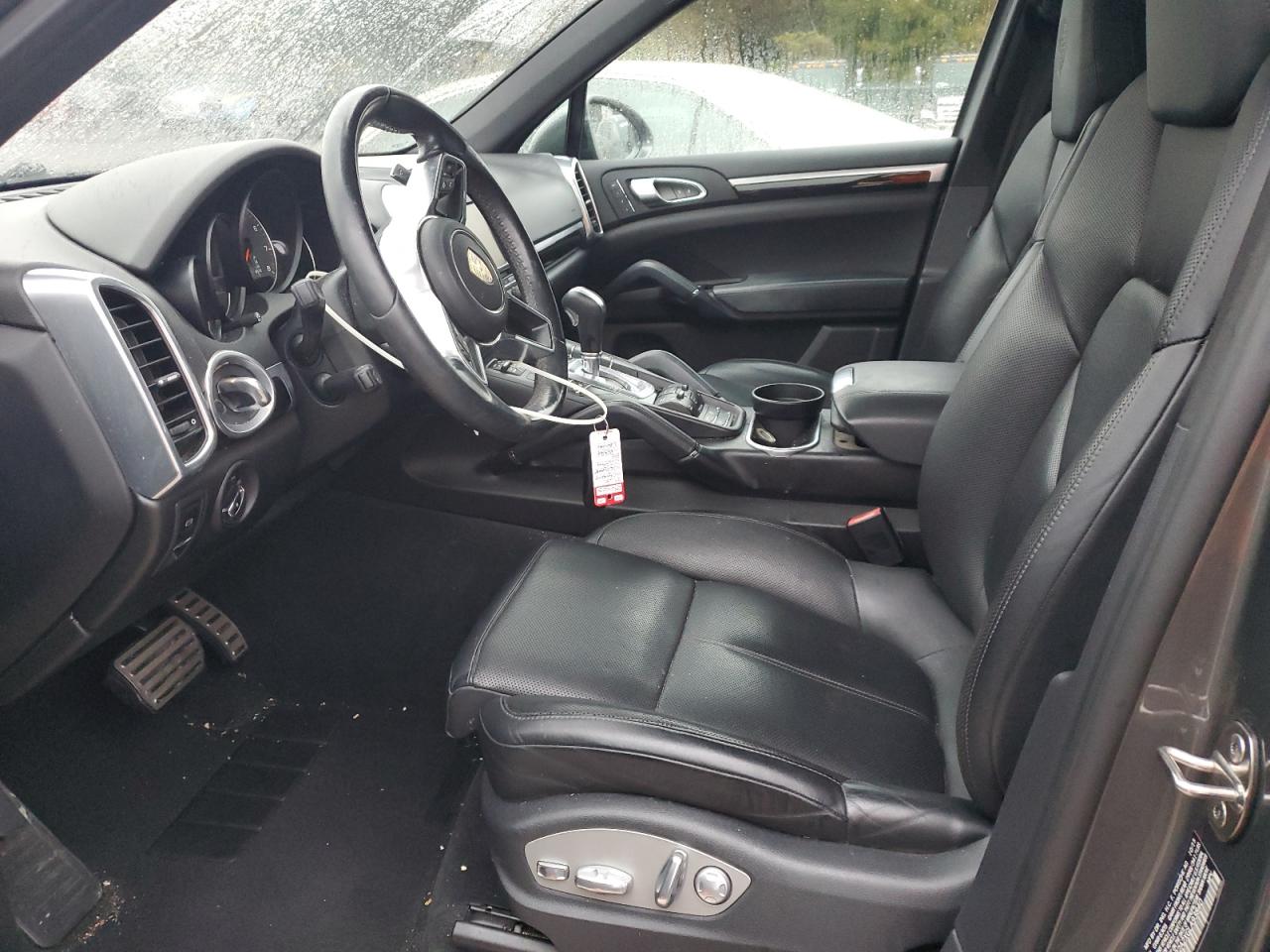 2016 Porsche Cayenne S VIN: WP1AB2A2XGLA93840 Lot: 90058555