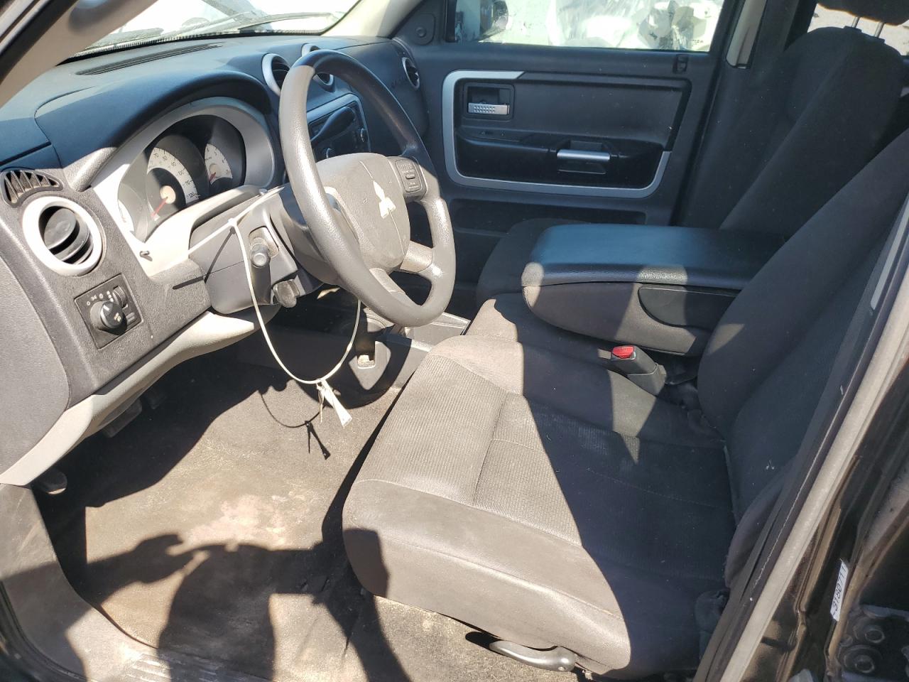 2008 Mitsubishi Raider Ls VIN: 1Z7HC28K88S620062 Lot: 87195015