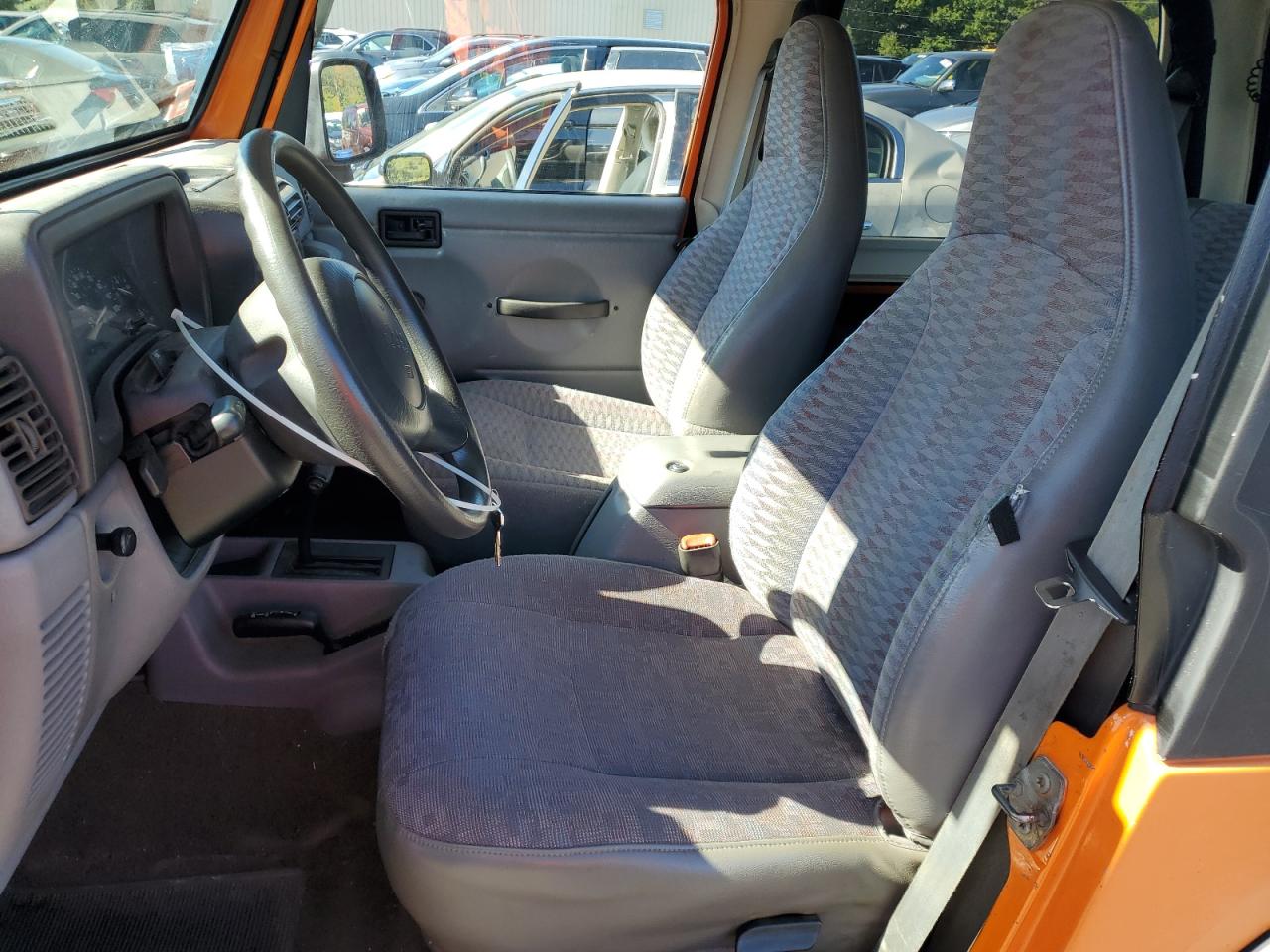 1998 Jeep Wrangler / Tj Sport VIN: 1J4FY19S9WP760614 Lot: 86311975