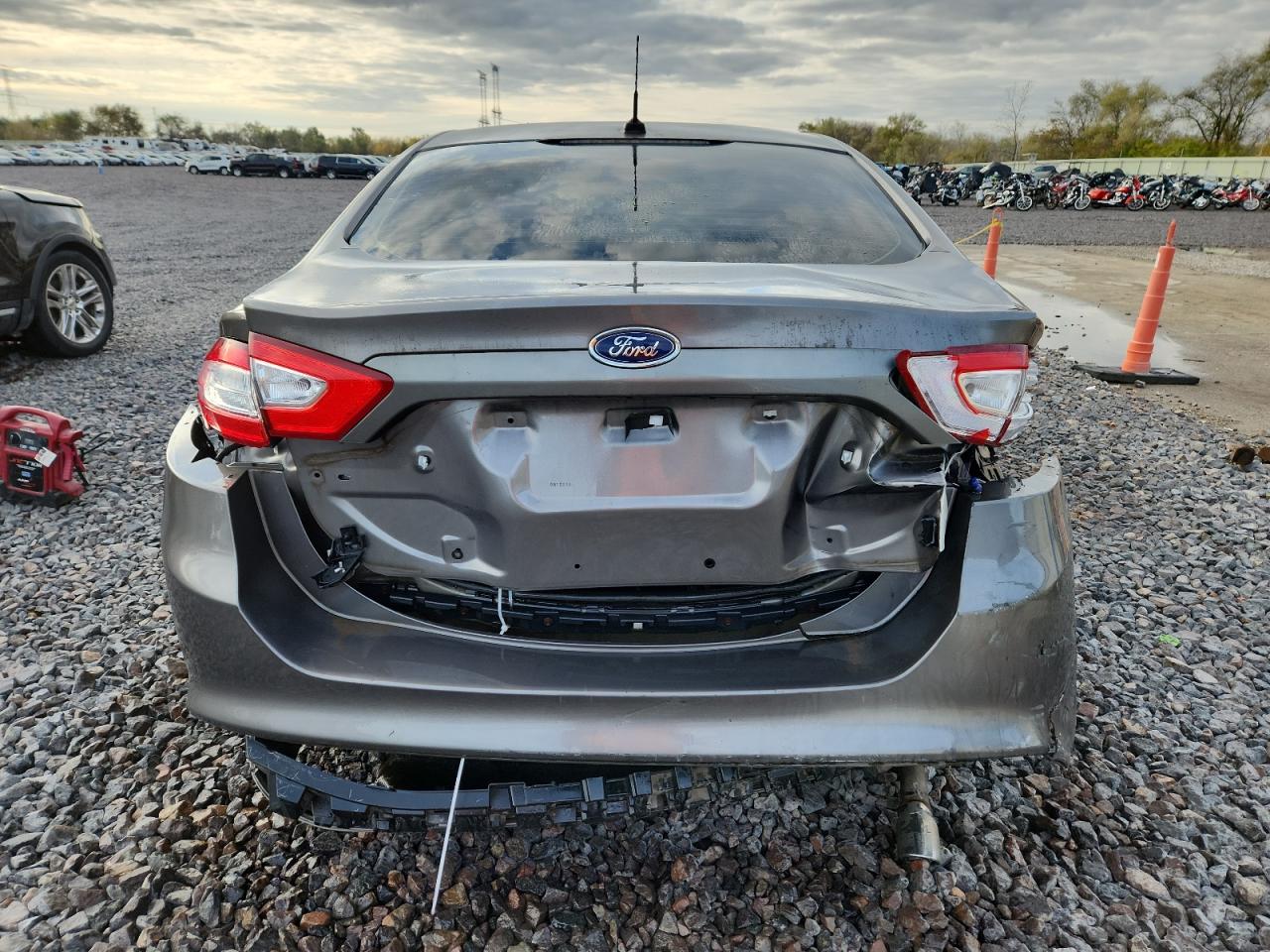 2014 Ford Fusion Se VIN: 1FA6P0H73E5373461 Lot: 90381915