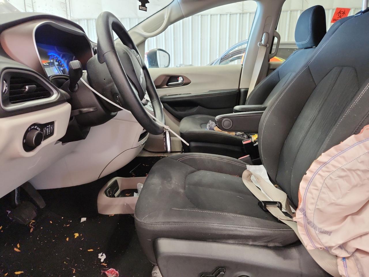 2020 Chrysler Voyager Lx VIN: 2C4RC1CG8LR116862 Lot: 90532165