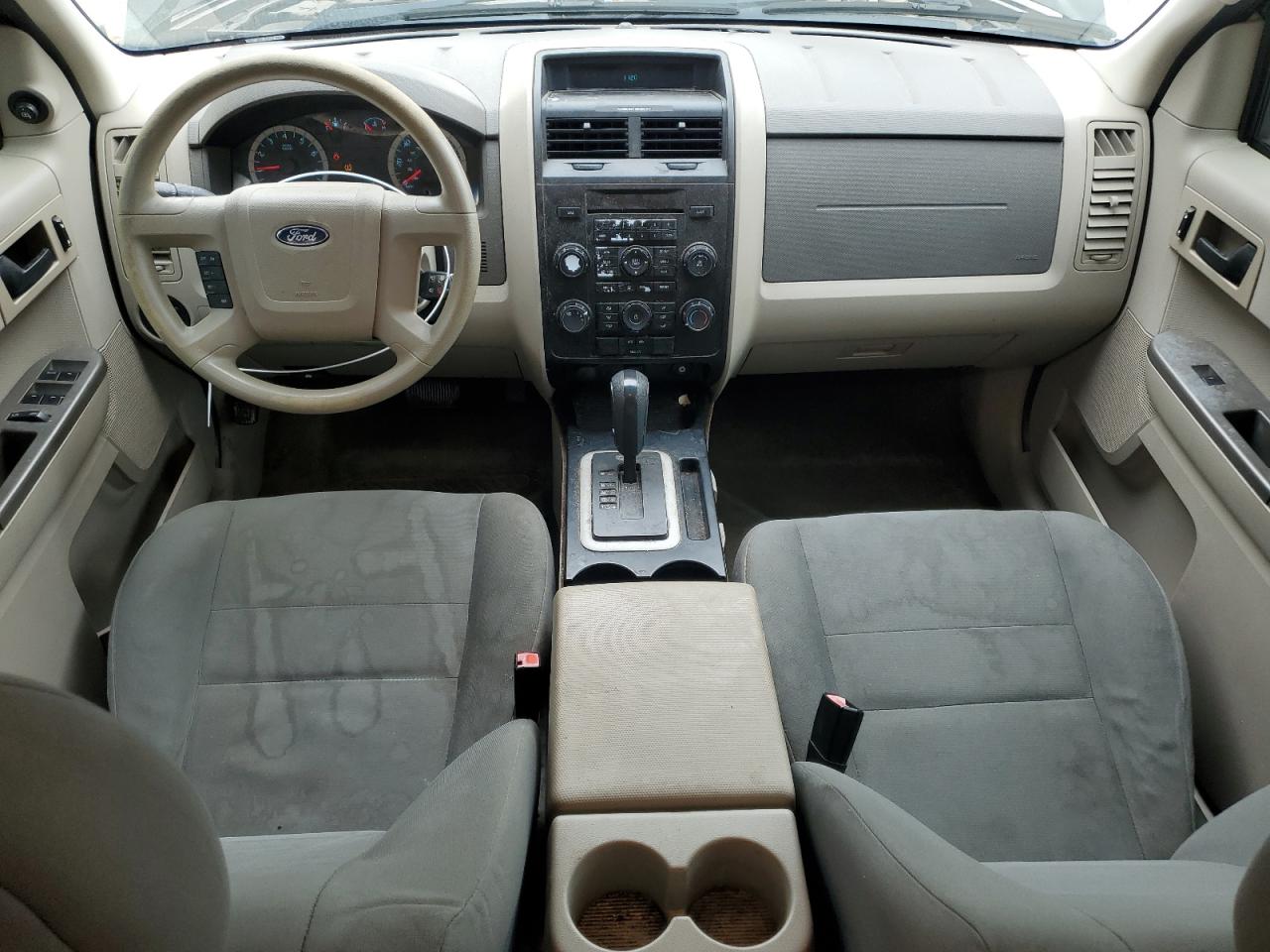 2010 Ford Escape Xls VIN: 1FMCU0C75AKC24408 Lot: 82497505