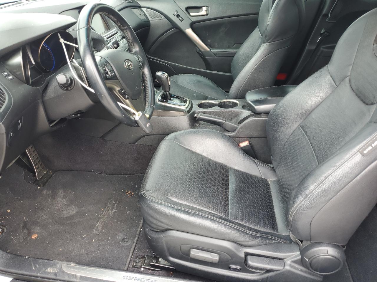 2016 Hyundai Genesis Coupe 3.8 R-Spec VIN: KMHHU6KJ3GU136265 Lot: 86832665