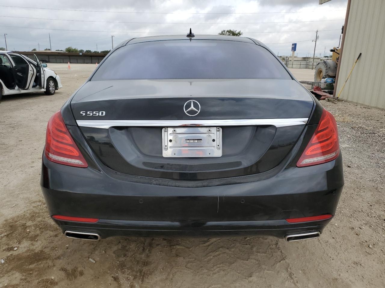 2015 Mercedes-Benz S 550 VIN: WDDUG8CB4FA070313 Lot: 90032775