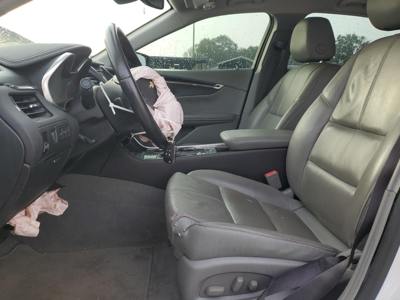 2017 Chevrolet Impala Lt VIN: 2G1105S39H9190156 Lot: 85785045