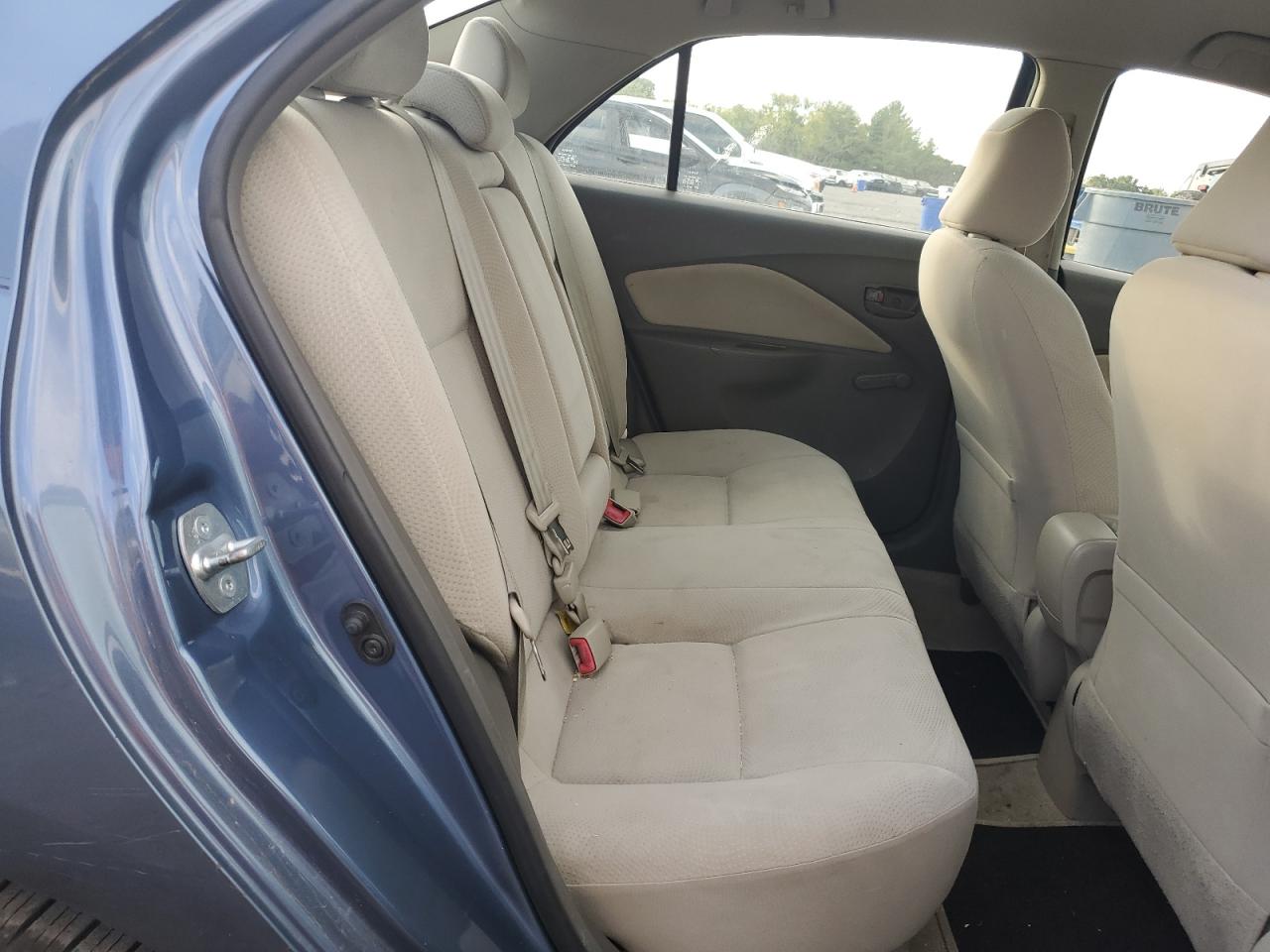 2011 Toyota Yaris VIN: JTDBT4K38B4081338 Lot: 85098905