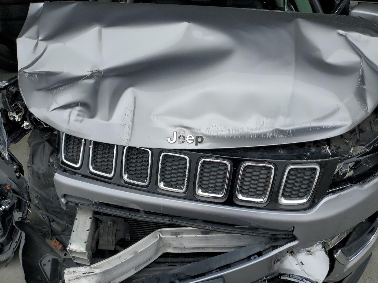 2019 Jeep Compass Limited VIN: 3C4NJCCB8KT675960 Lot: 82357805