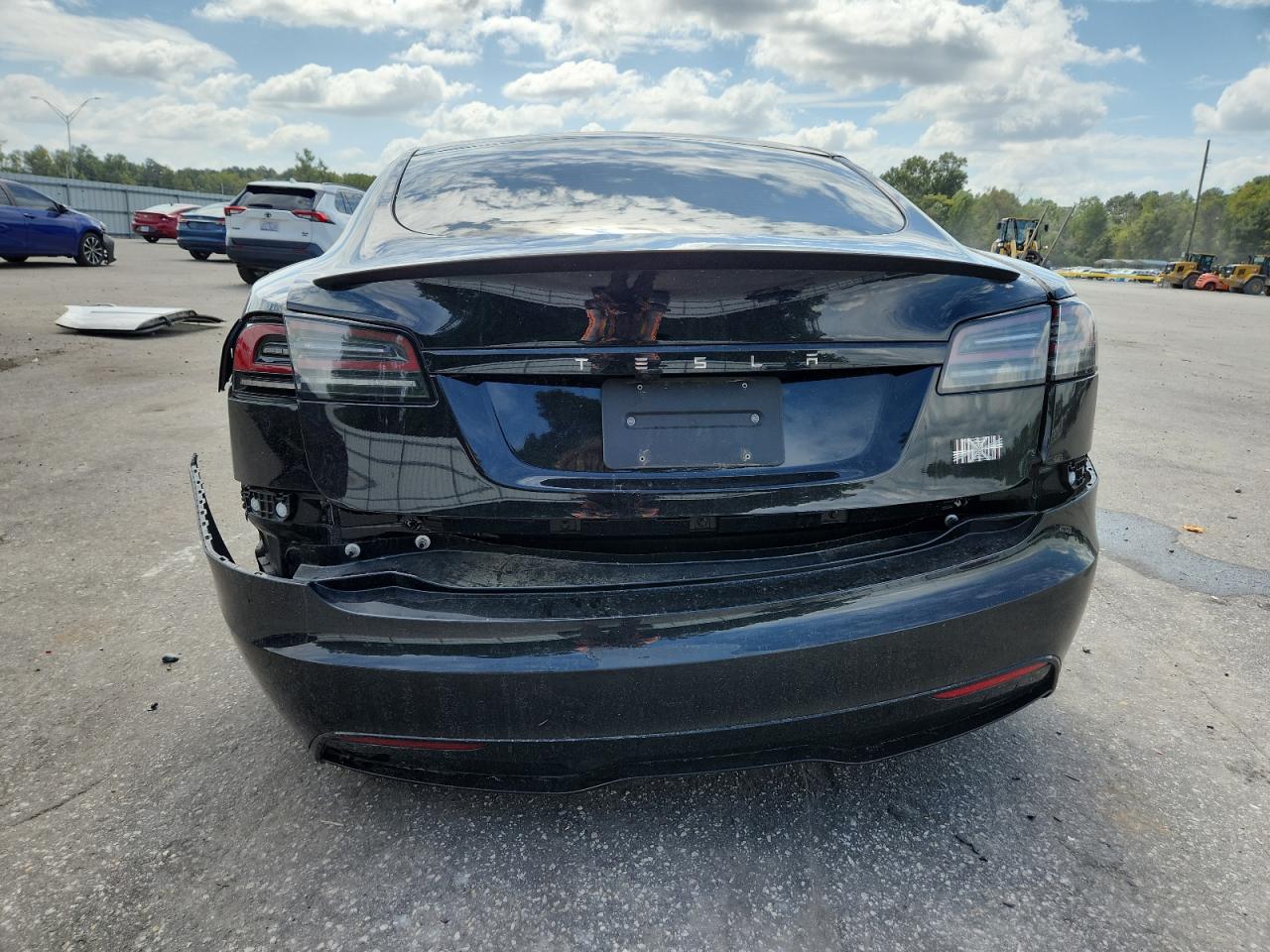 2023 Tesla Model S VIN: 5YJSA1E68PF517812 Lot: 81990895