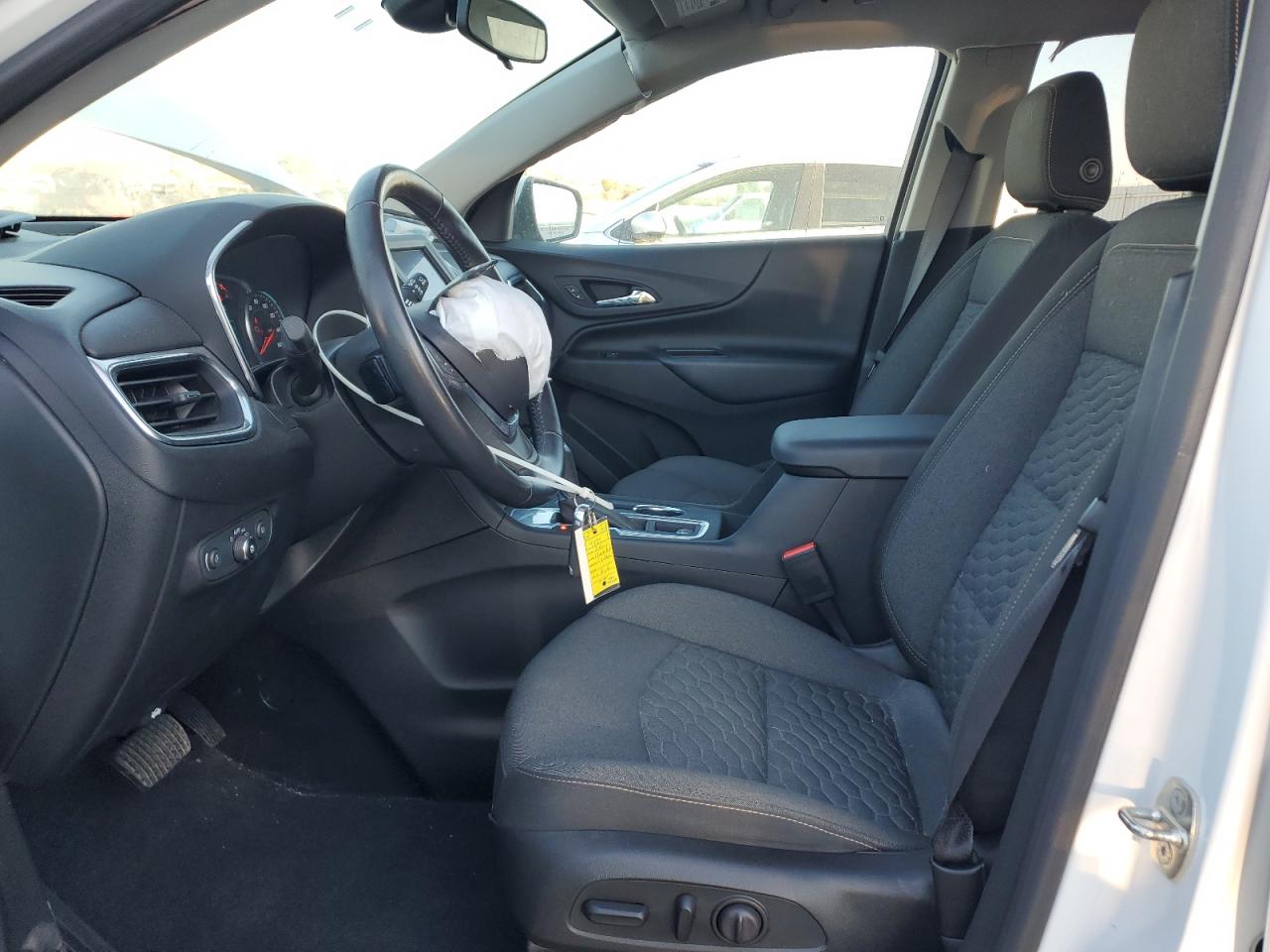 2020 Chevrolet Equinox Lt VIN: 2GNAXKEV9L6111276 Lot: 82777755