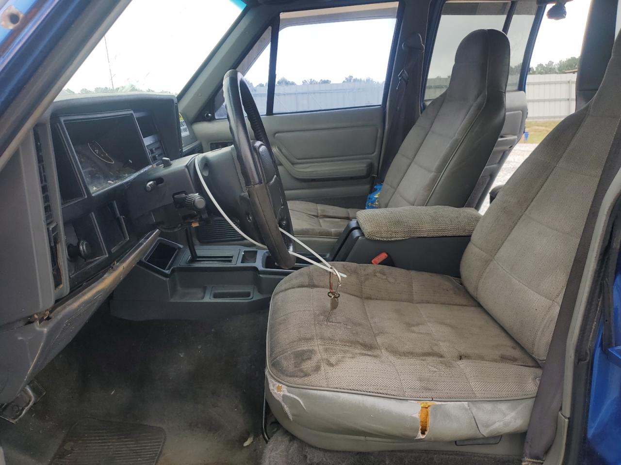 1996 Jeep Cherokee Sport VIN: 1J4FT68S2TL190780 Lot: 82254595