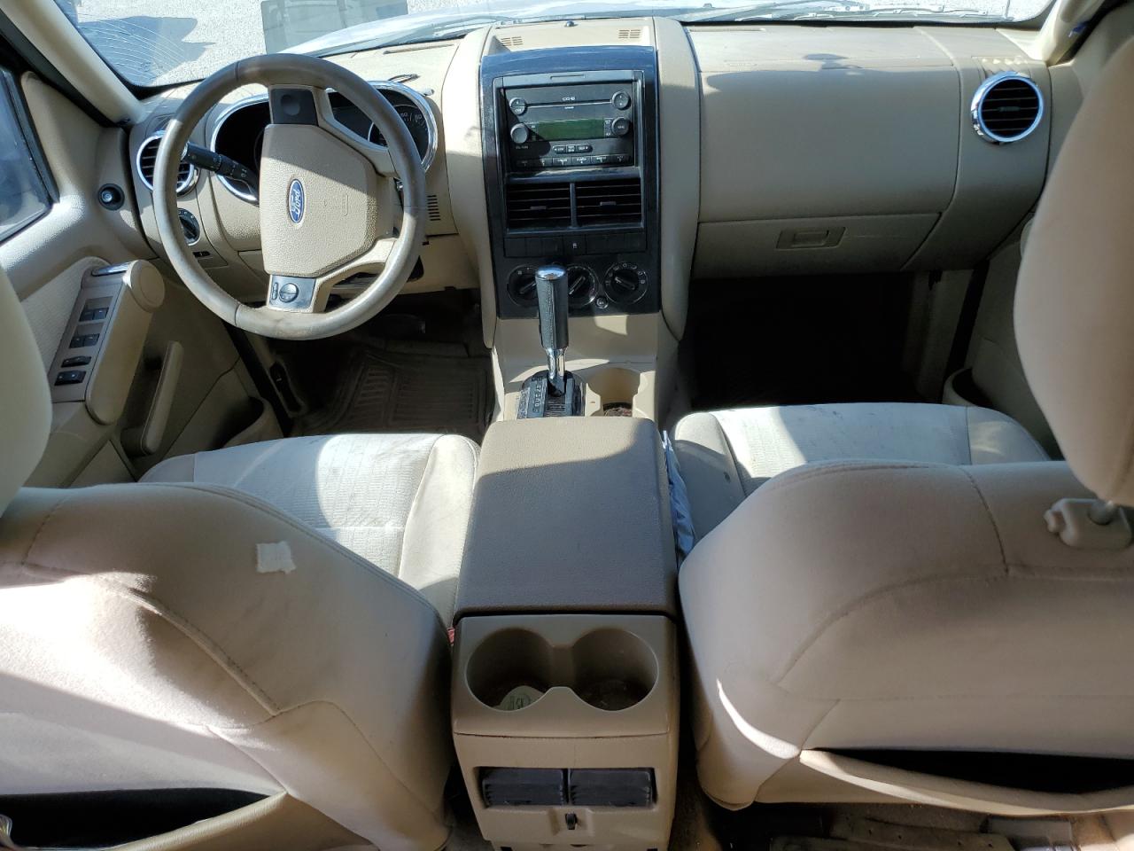 2007 Ford Explorer Xlt VIN: 1FMEU63847UB43692 Lot: 85301415