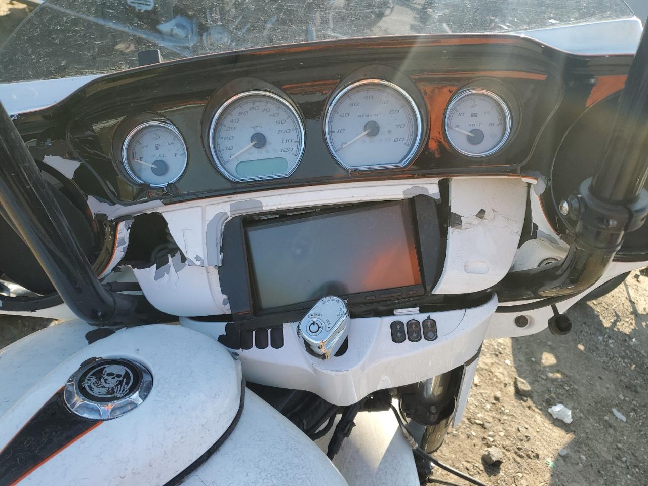 2015 Harley-Davidson Flhxs Street Glide Special VIN: 1HD1KRM10FB637925 Lot: 80748785