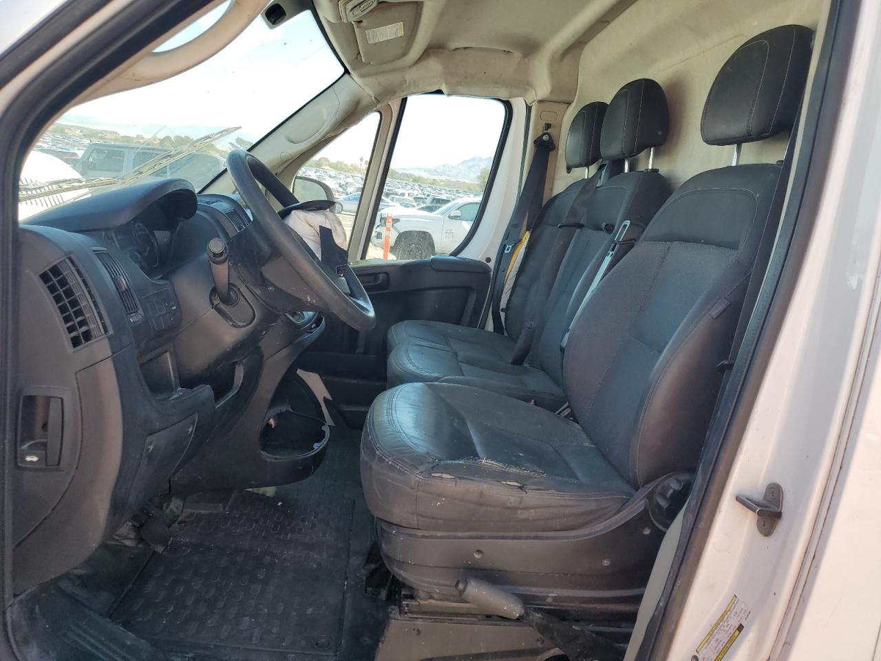 2018 Ram Promaster 2500 2500 High VIN: 3C6TRVCG1JE120138 Lot: 85579675