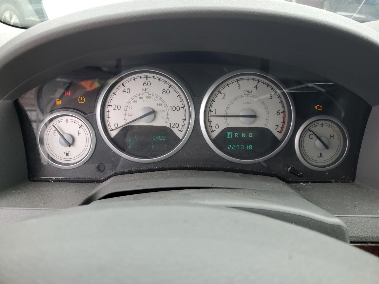 2010 Chrysler Town & Country Touring VIN: 2A4RR5DX8AR365500 Lot: 82388065