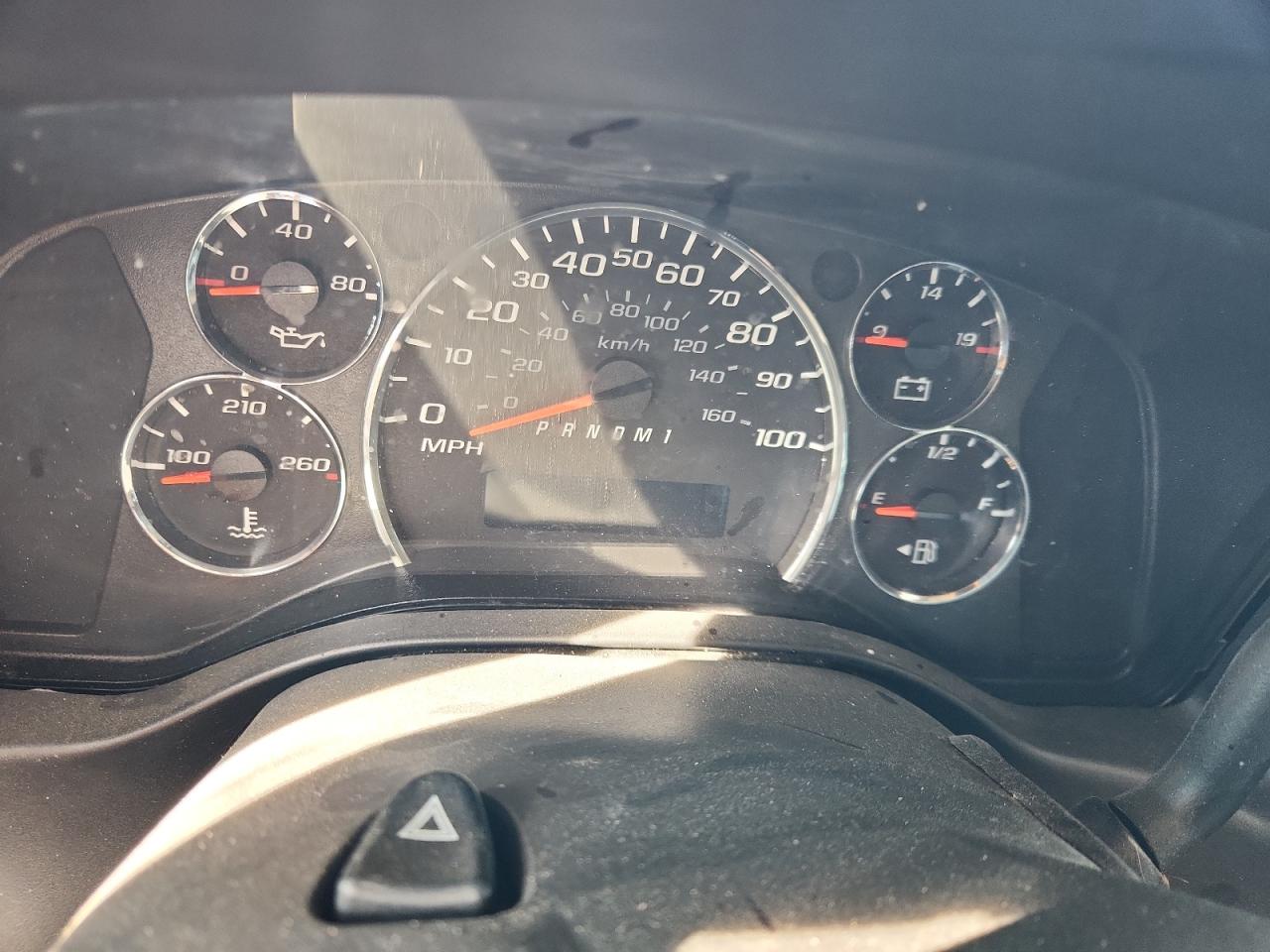 2017 Chevrolet Express Utility / Service Truck VIN: 1GB0GRFG3H1103668 Lot: 90020885