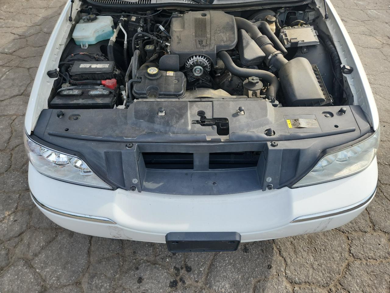 2006 Lincoln Town Car Signature Limited VIN: 1LNHM82V76Y635544 Lot: 87372505