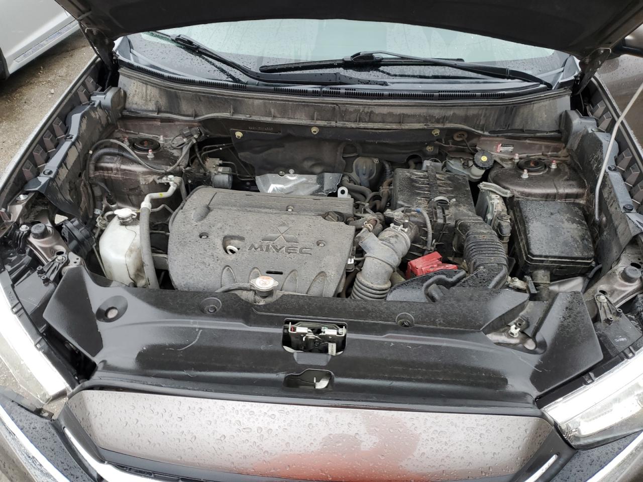 2018 Mitsubishi Outlander Sport Es VIN: JA4AP3AU1JZ006528 Lot: 90023415