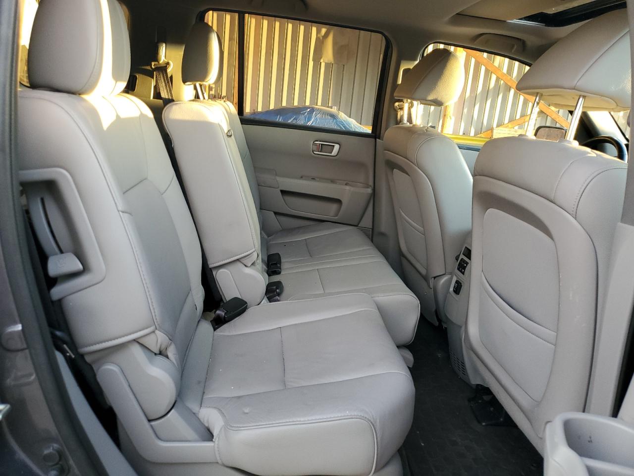 2015 Honda Pilot Exl VIN: 5FNYF4H53FB019919 Lot: 84958405