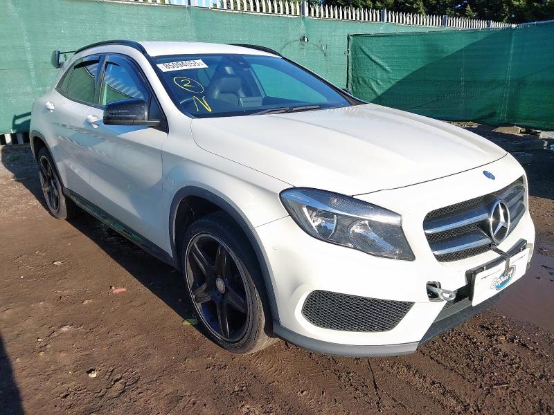 2017 MERCEDES-BENZ GLA 200 D AMG LINE 
