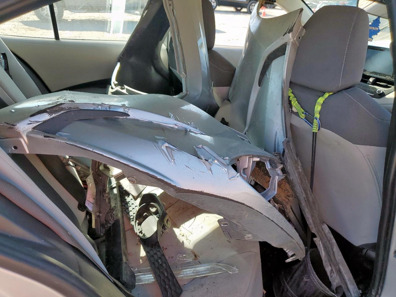 2022 Toyota Corolla Le VIN: 5YFEPMAE1NP336692 Lot: 86607155