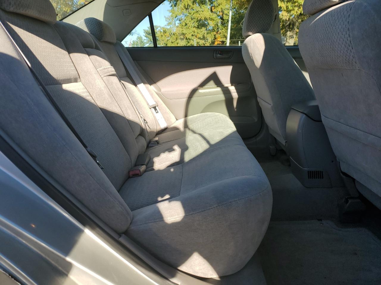 2003 Toyota Camry Le VIN: 4T1BE30K73U685104 Lot: 84581035