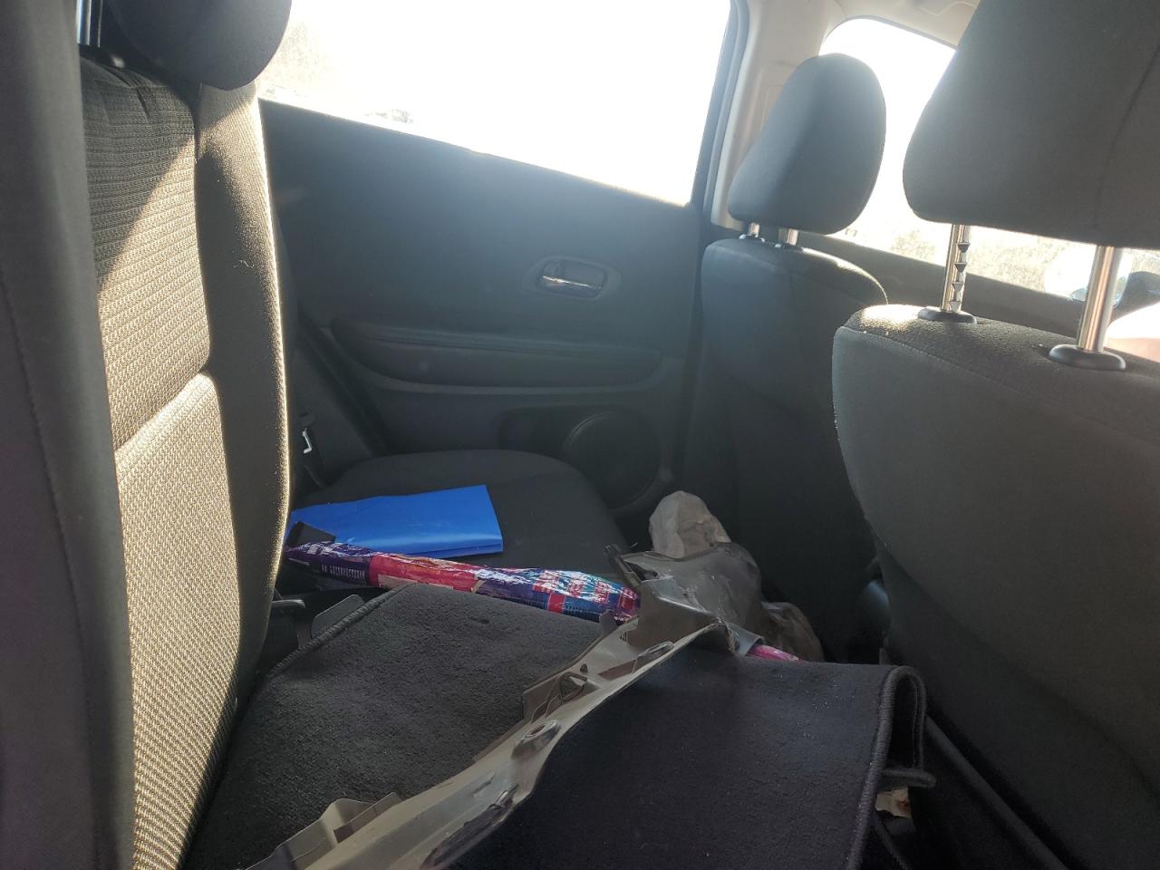 2022 Honda Hr-V Lx VIN: 3CZRU5H30NM743778 Lot: 82434275