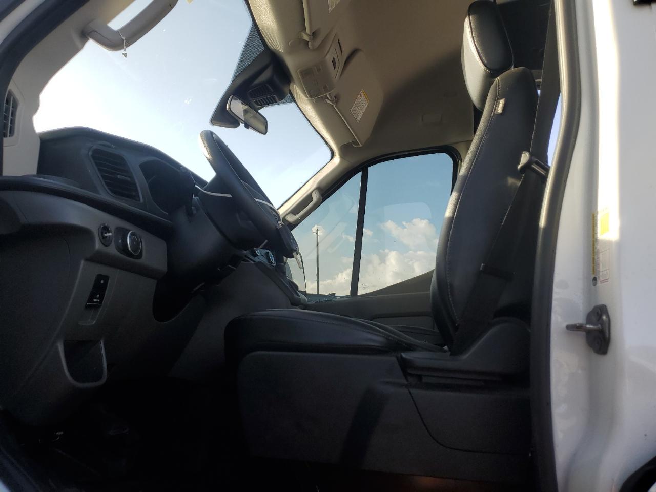 2023 Ford Transit T-250 VIN: 1FTBR3X80PKA82581 Lot: 85100375