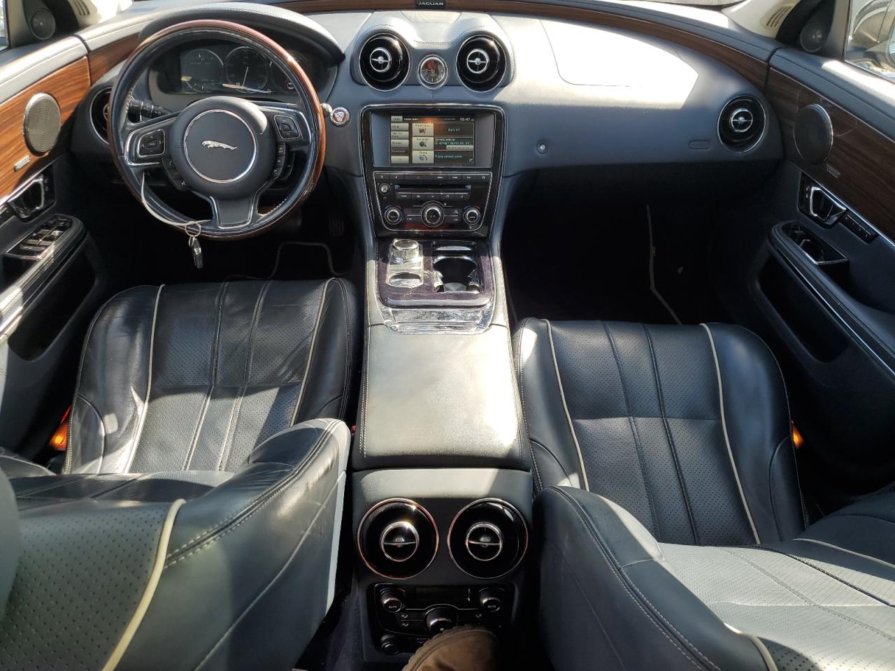 2015 Jaguar Xjl Portfolio VIN: SAJWJ2GD5F8V90462 Lot: 89845615