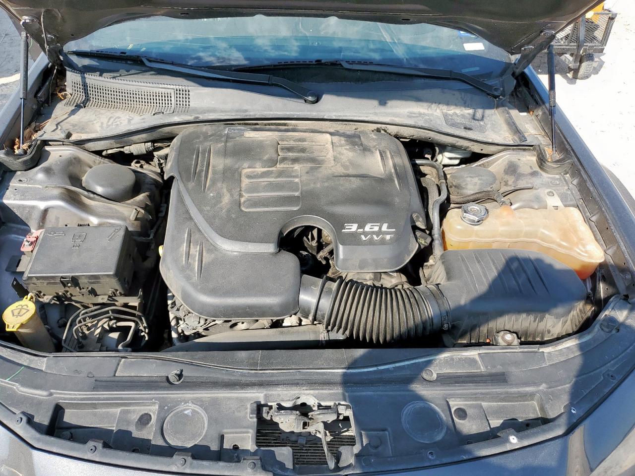 2015 Chrysler 300 S VIN: 2C3CCABG1FH797307 Lot: 85138045