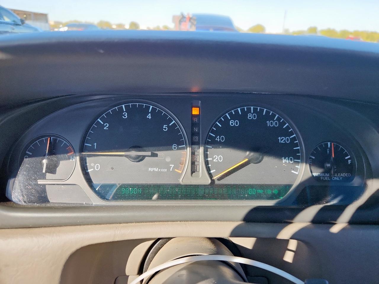 2000 Cadillac Eldorado Esc VIN: 1G6EL12Y3YU147202 Lot: 90368555