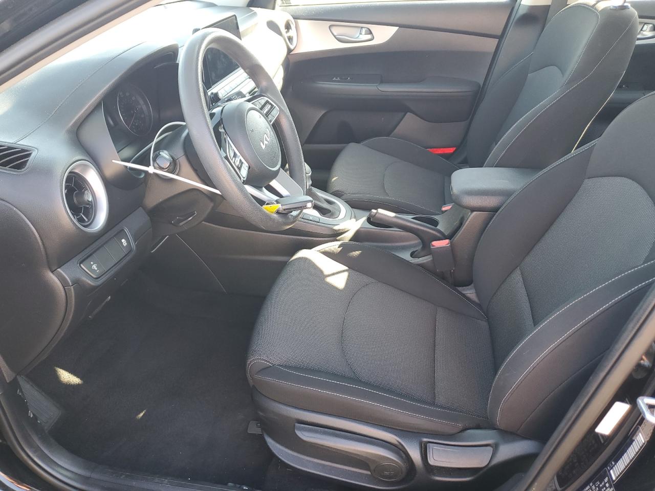 2023 Kia Forte Lx VIN: 3KPF24AD0PE583071 Lot: 87047985