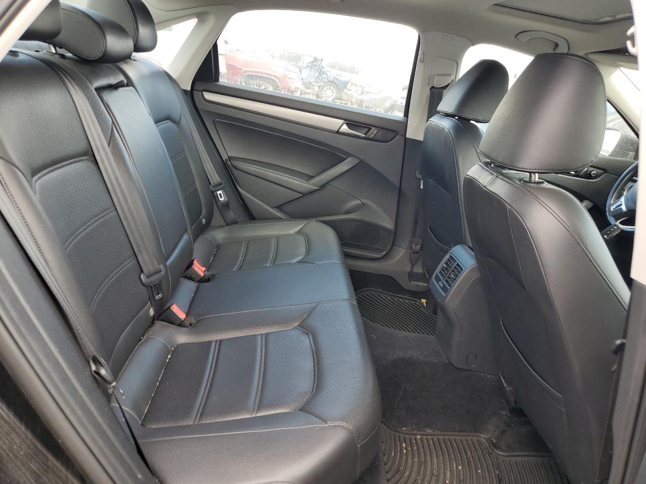 2014 Volkswagen Passat Se VIN: 1VWBS7A38EC051978 Lot: 82406675