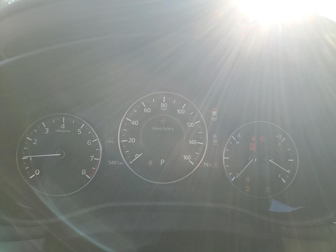 2025 Mazda 3 Preferred VIN: 3MZBPBCM9SM463976 Lot: 82009885