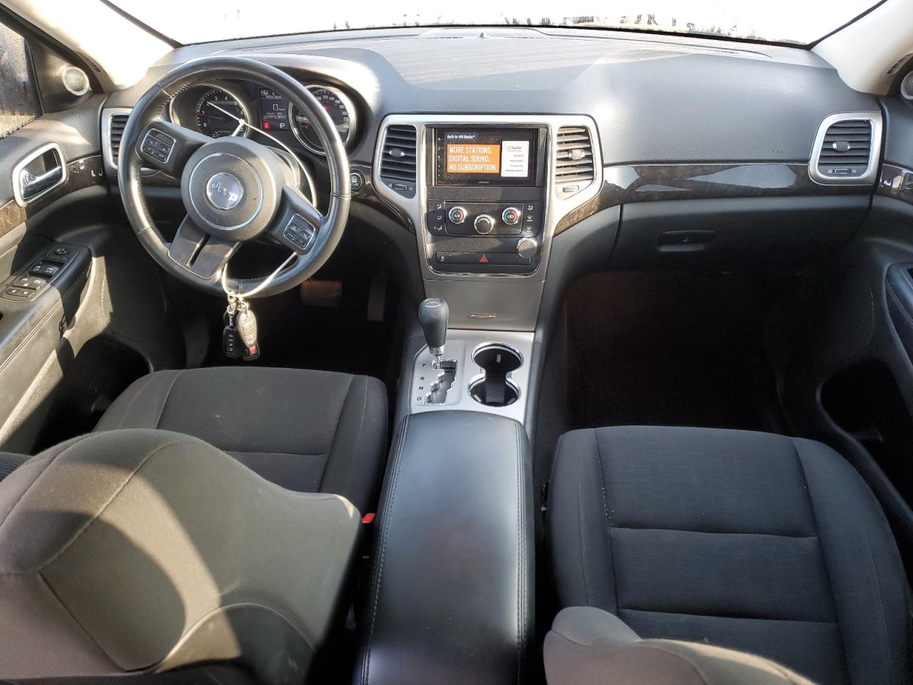 2013 Jeep Grand Cherokee Laredo VIN: 1C4RJFAGXDC611855 Lot: 84615665