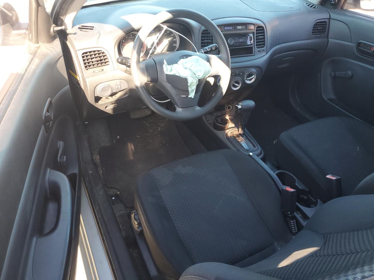 2010 Hyundai Accent Blue VIN: KMHCM3AC0AU160672 Lot: 82205495