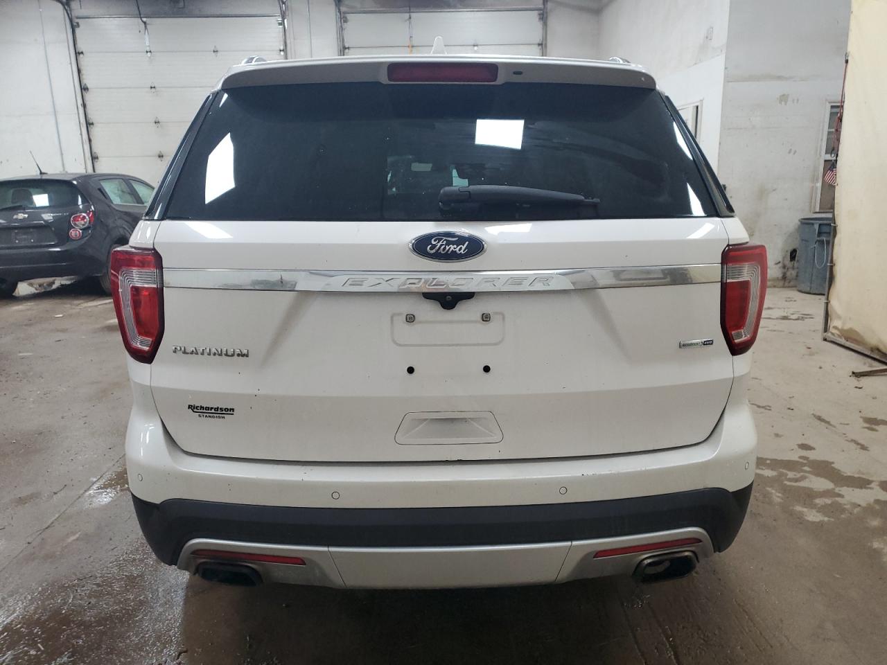 2017 Ford Explorer Platinum VIN: 1FM5K8HT5HGA57239 Lot: 89721835