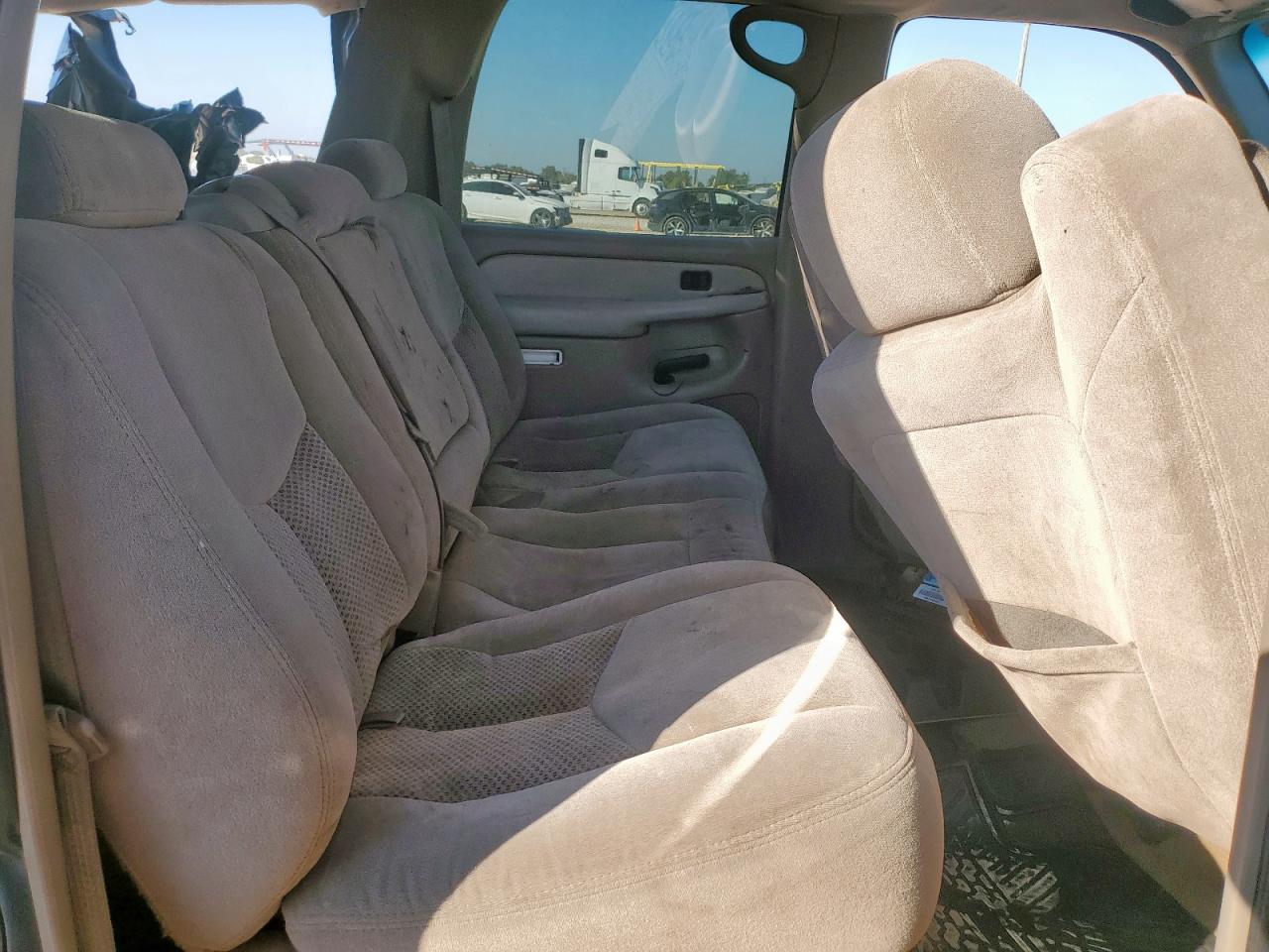 2003 Chevrolet Suburban C1500 VIN: 3GNEC16Z33G340355 Lot: 82348705