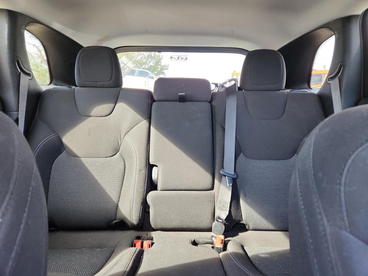 2020 Jeep Cherokee Latitude VIN: 1C4PJLCB1LD577711 Lot: 90523535