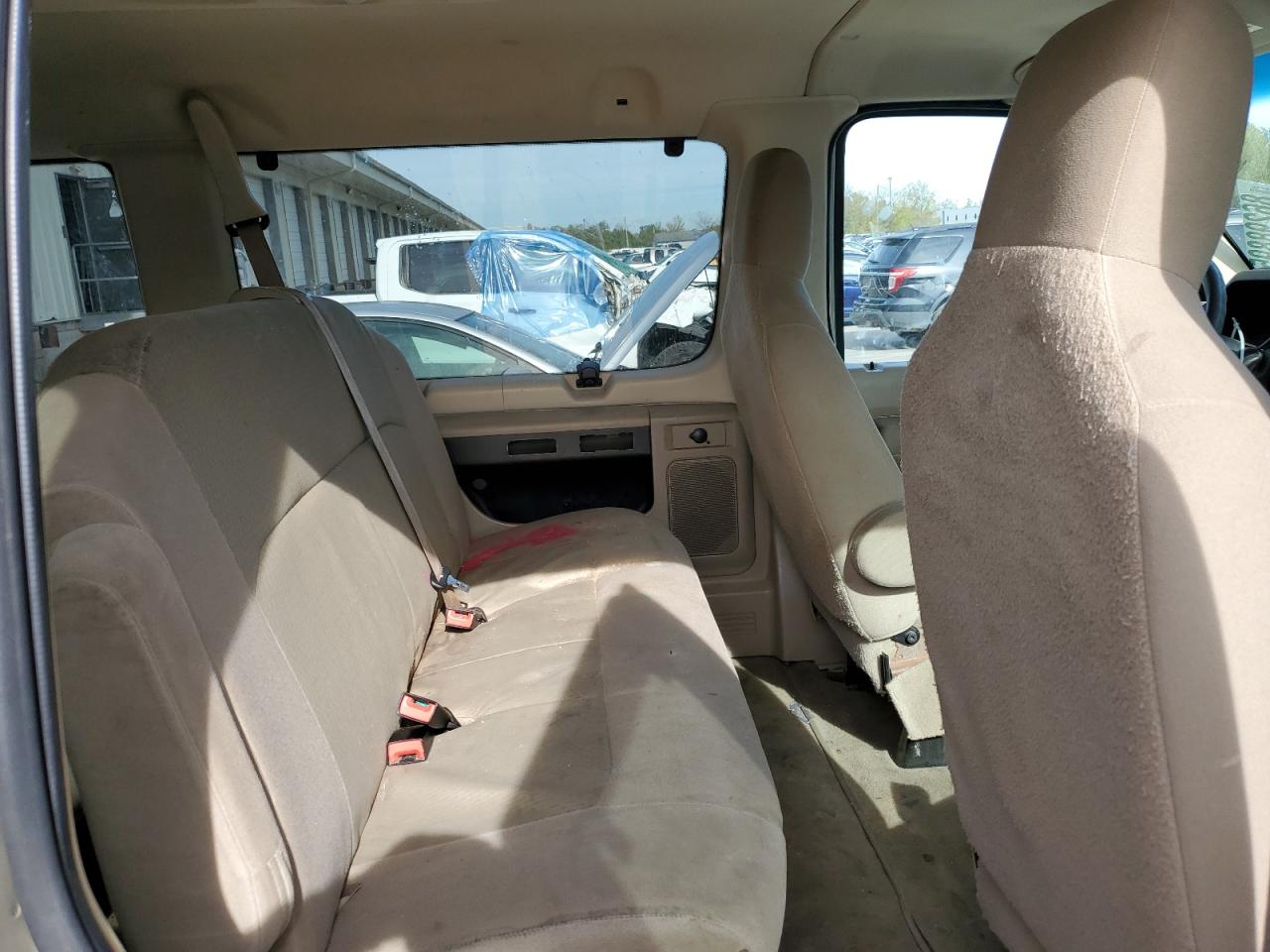 2011 Ford Econoline E350 Super Duty Wagon VIN: 1FBSS3BL6BDA42765 Lot: 86298895