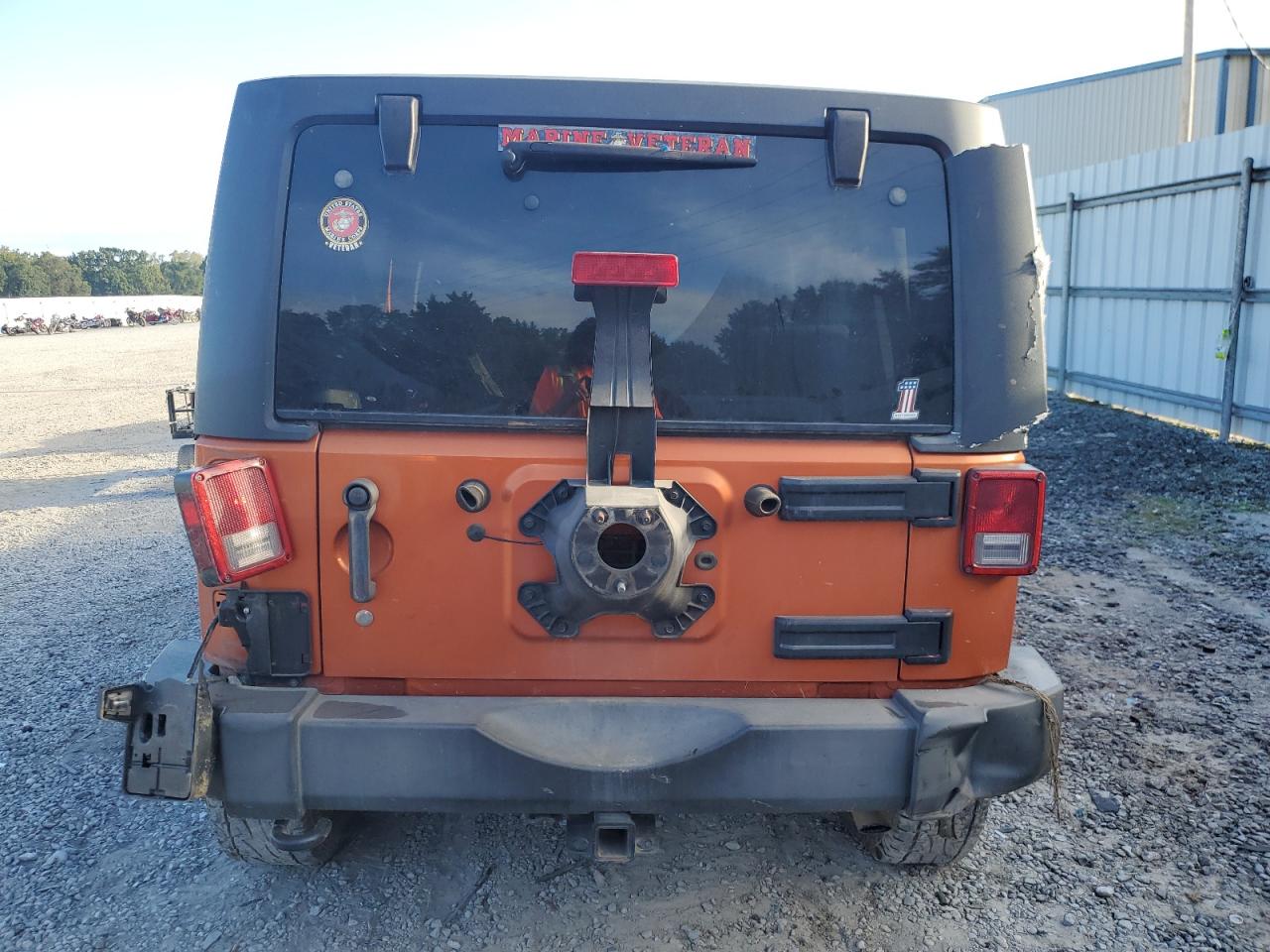 2011 Jeep Wrangler Unlimited Sport VIN: 1J4HA3H16BL500805 Lot: 84411795