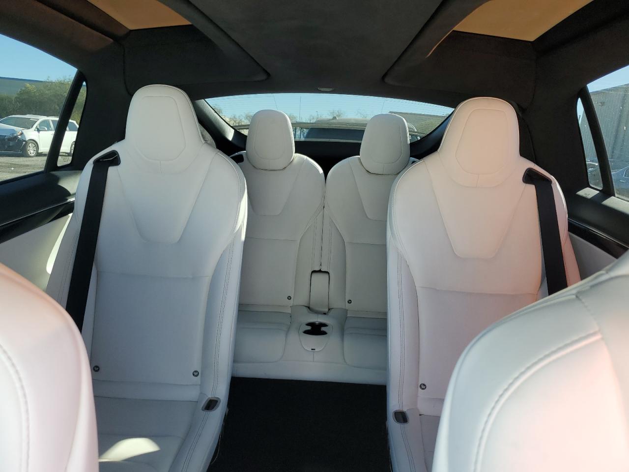 2018 Tesla Model X VIN: 5YJXCBE28JF088584 Lot: 89918805