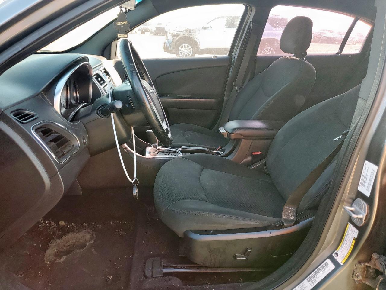 2012 Chrysler 200 Touring VIN: 1C3CCBBB4CN175846 Lot: 86091485