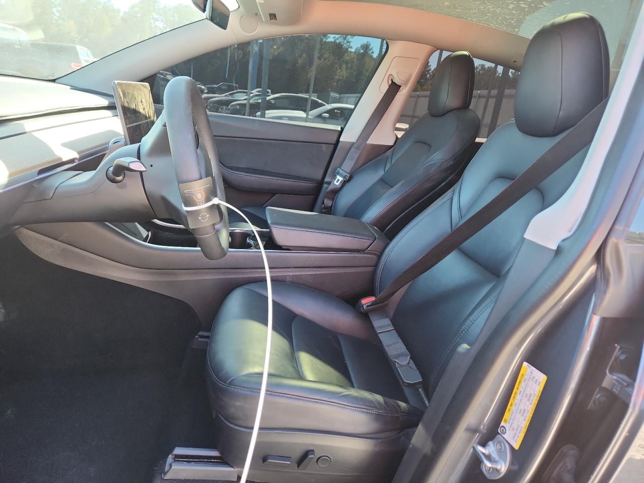 2020 Tesla Model Y VIN: 5YJYGDEE4LF045913 Lot: 86308935