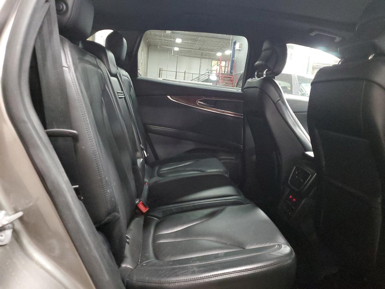 2016 Lincoln Mkx Reserve VIN: 2LMTJ8LRXGBL77012 Lot: 90486815