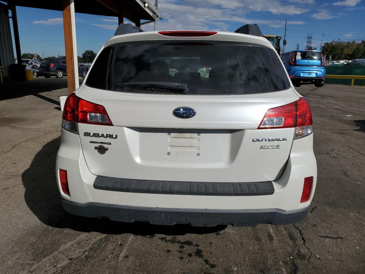 2012 Subaru Outback 2.5I Premium VIN: 4S4BRBCC0C3227610 Lot: 84070515