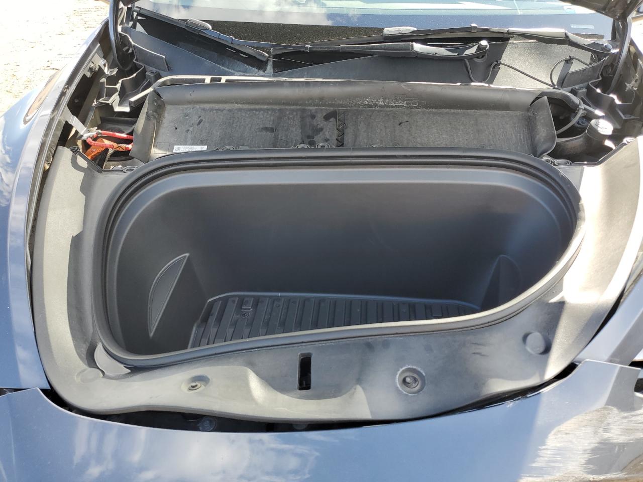 2023 Tesla Model Y VIN: 7SAYGDEE6PF895955 Lot: 89486135