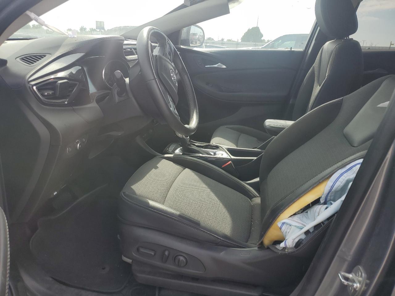 2022 Buick Encore Gx Select VIN: KL4MMDS28NB009093 Lot: 84583335