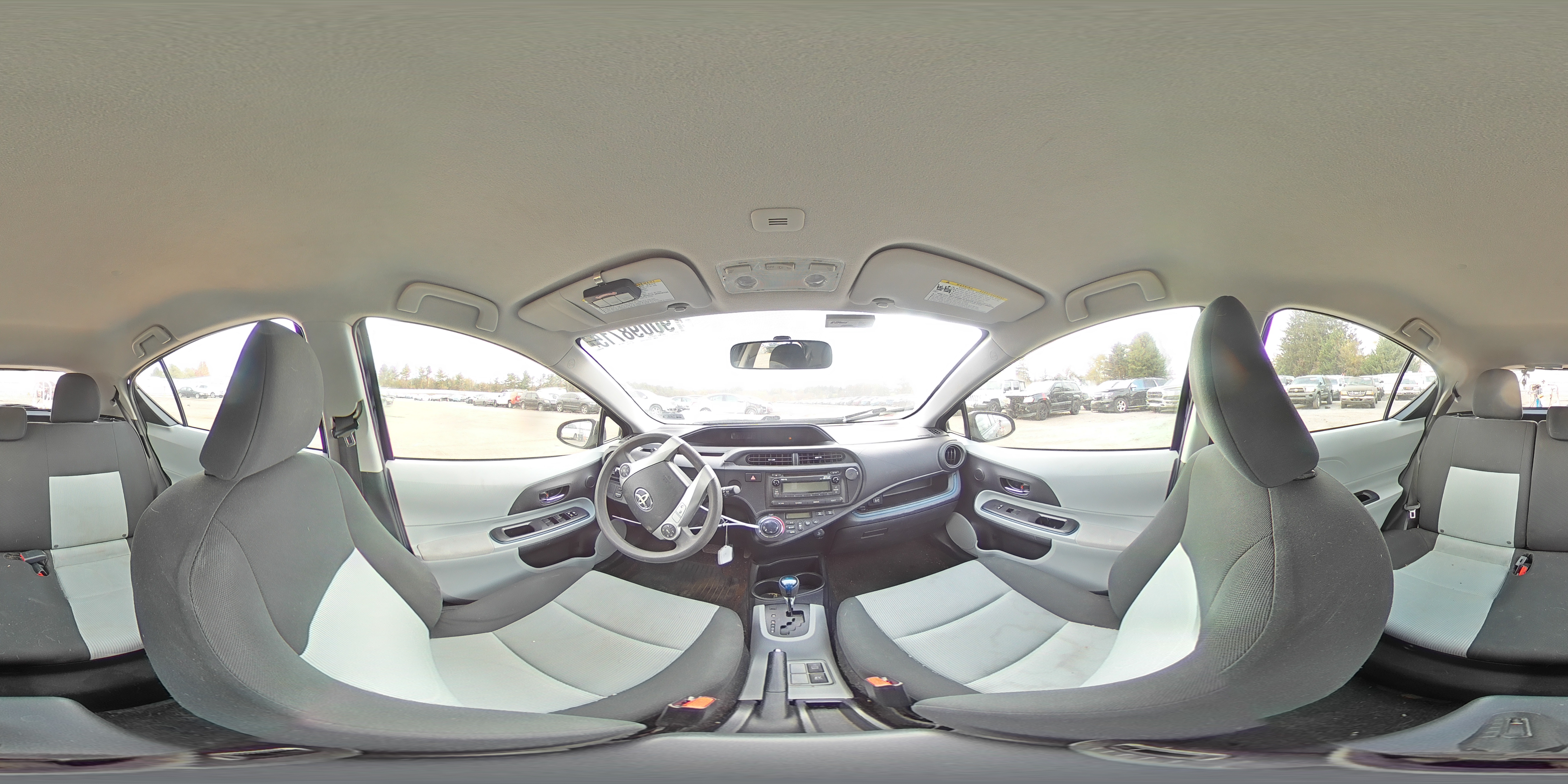 2013 Toyota Prius C VIN: JTDKDTB34D1537539 Lot: 90098715